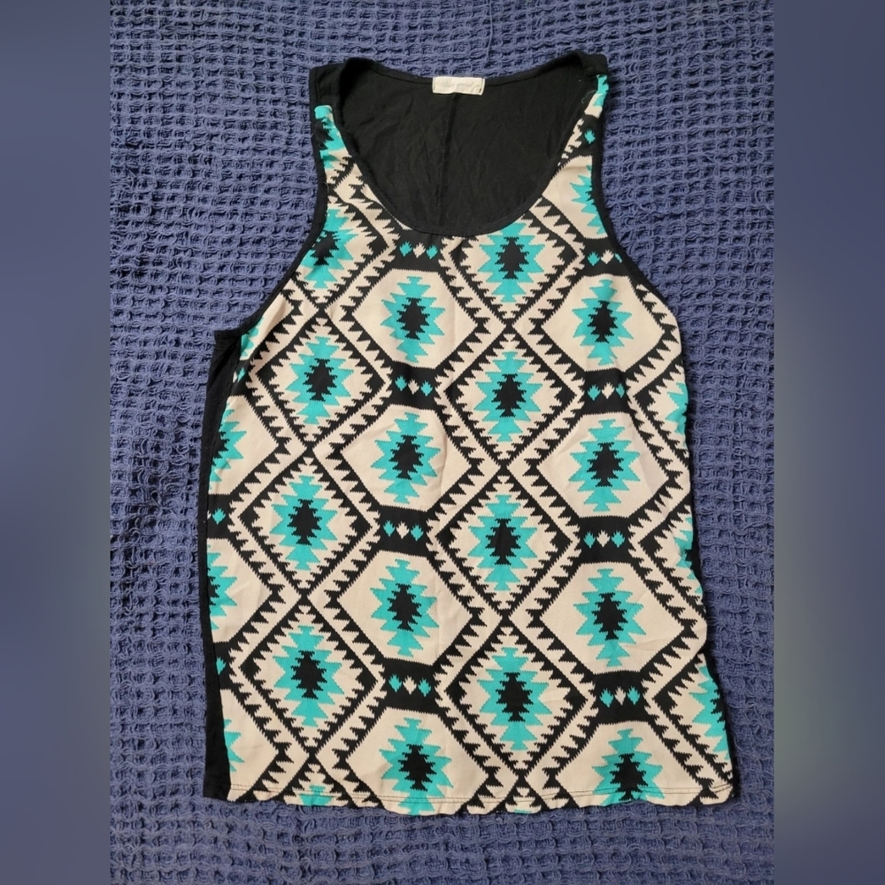 Y2K Daily Special Tank Top Women's M Sleeveless Shirt Scoop Neck Aztec Geometric